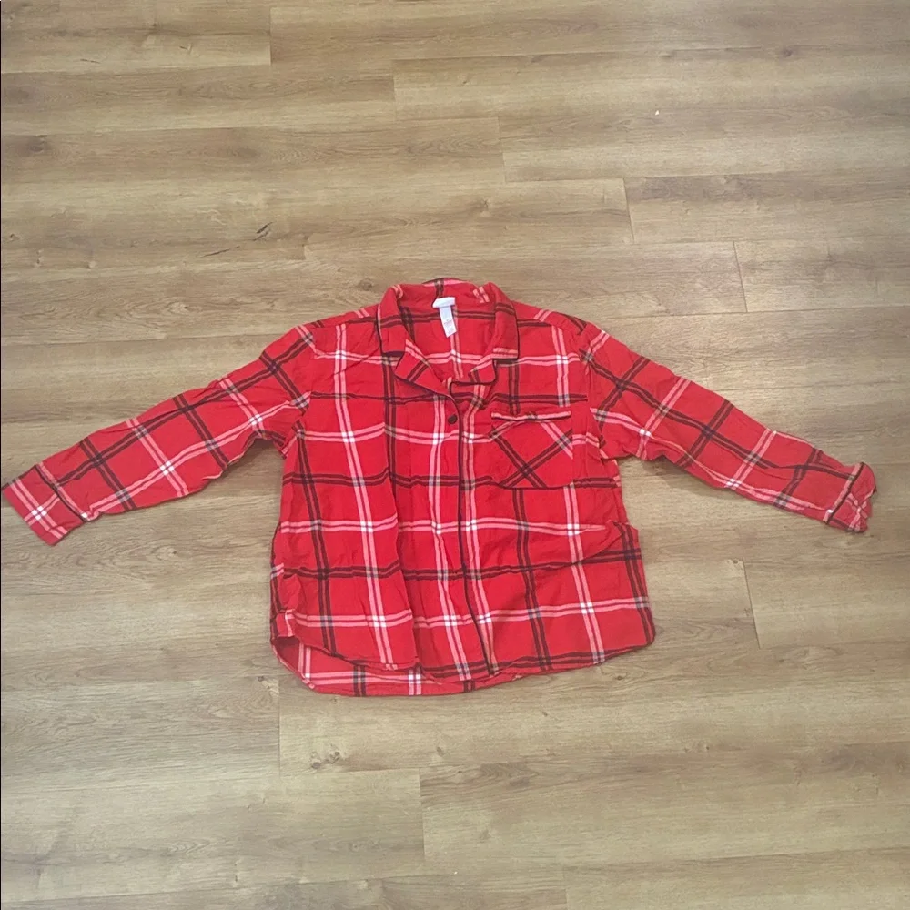 Wondershop Red and Black Christmas‎ Plaid Button Down 100% cotton Flannel NWOT
